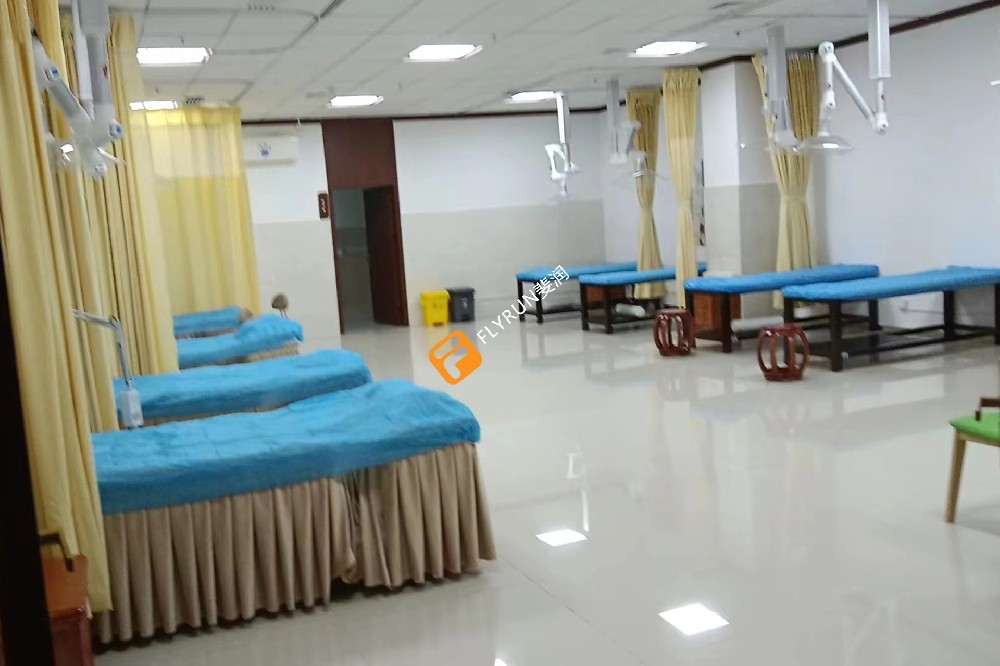 湖南長(zhǎng)沙醫(yī)院艾灸排煙系統(tǒng)安裝完成